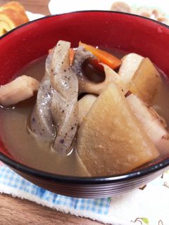 山梨の祖母の味!筑前煮風お雑煮-レシピのメイン写真