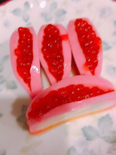 おせちで余った材料で、いくらかまぼこ-レシピのメイン写真