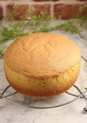 材料3つ超簡単！スポンジケーキ-レシピのメイン写真