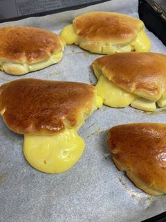 とろ〜りクリームのクリームパン-レシピのメイン写真