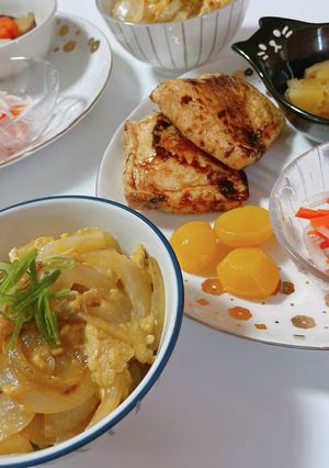 玉ねぎの卵とじミニミニ丼-レシピのメイン写真