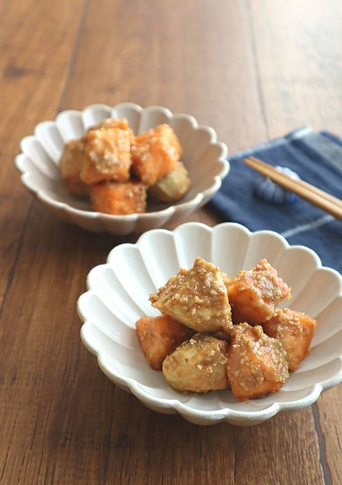 ご飯がススム☆鮭とさといものごまみそ和え-レシピのメイン写真