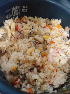 お節の残り物で炊き込みご飯-レシピのメイン写真