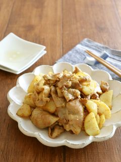 ご飯が進む☆豚肉とじゃがいものカレー炒め-レシピのメイン写真
