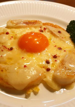 おせちの蒲鉾リメイク　目玉焼きアレンジ-レシピのメイン写真