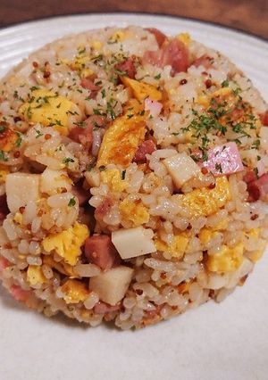 【おせちの余り】でB級焼飯【チャーハン】-レシピのメイン写真