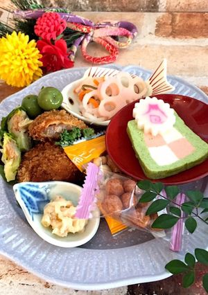 プレート盛り　おせちとヒレカツ-レシピのメイン写真