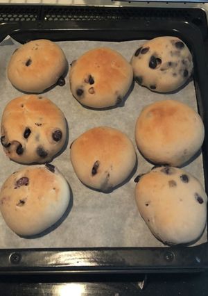 お正月の黒豆の残りでモチモチ丸パン-レシピのメイン写真
