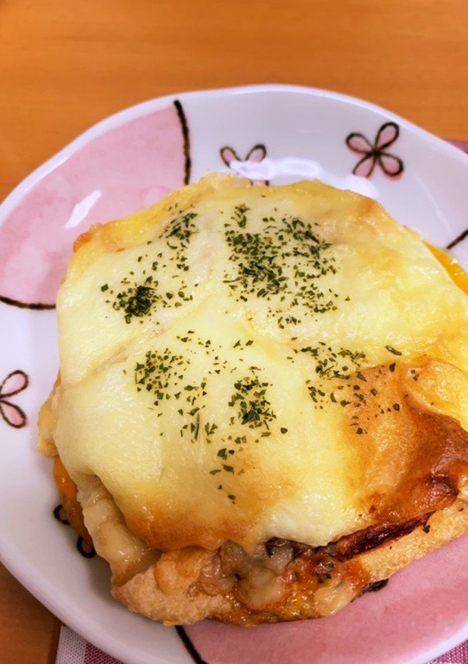 油揚げと温玉のピザ風-レシピのメイン写真