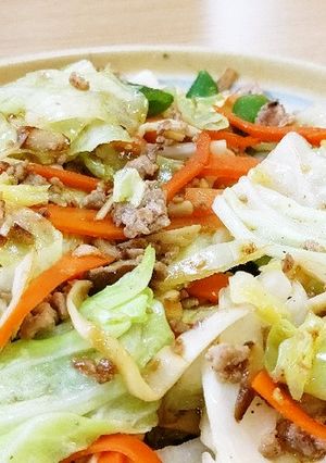キャベツたっぷり野菜炒め♪-レシピのメイン写真