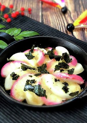 お正月の残り食材で♬カマボコのチーズ焼き-レシピのメイン写真