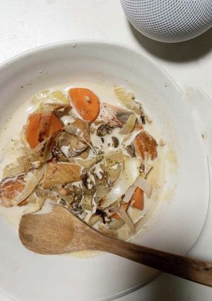 簡単！鮭としめじのクリーム煮♪-レシピのメイン写真