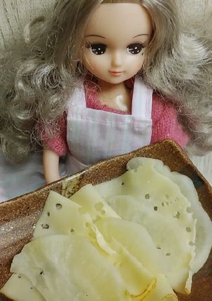 リカちゃん♡たくあんサンドチーズ-レシピのメイン写真