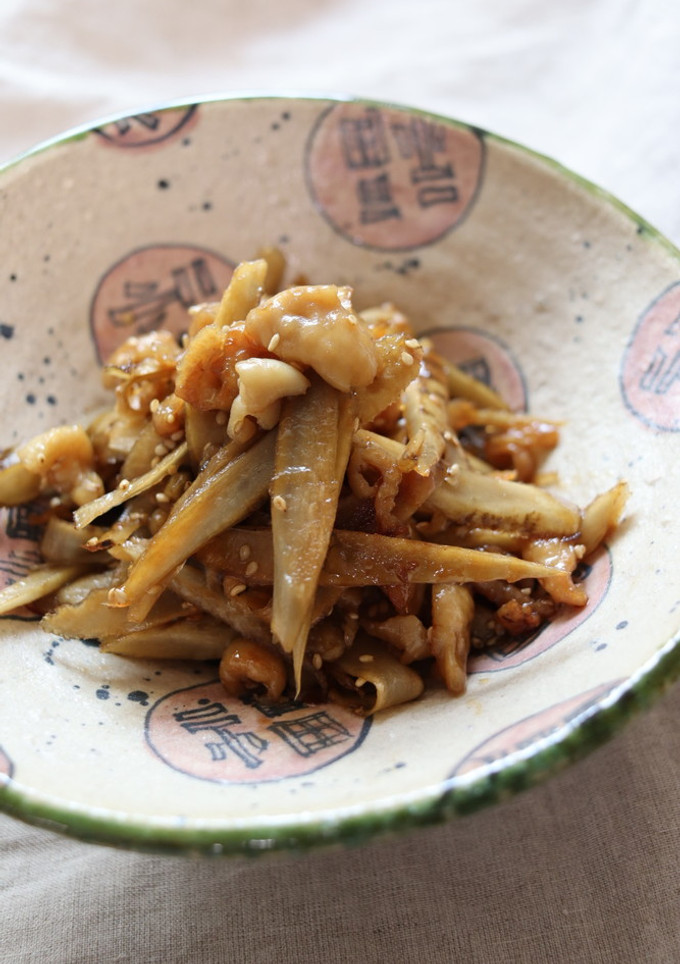 ごぼうと鶏皮の炒め煮-レシピのメイン写真