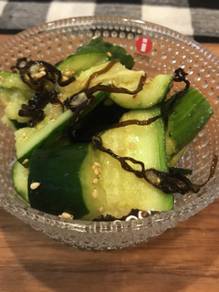 簡単5分で たたききゅうりの塩昆布あえ-レシピのメイン写真