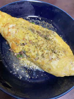 ほうれん草と挽肉のチーズオムレツ-レシピのメイン写真