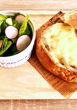 アツアツ具沢山♪ パンシチュー-レシピのメイン写真