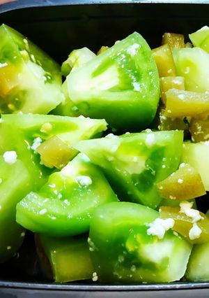 青いトマトの青梅塩麹漬け-レシピのメイン写真