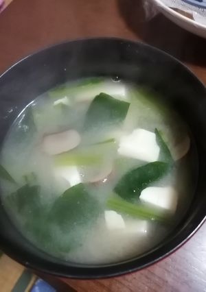 小松菜豆腐マッシュの味噌汁-レシピのメイン写真
