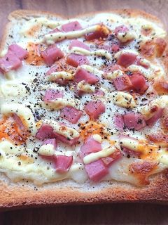 ベーコンととろけるチーズでトースト食パン-レシピのメイン写真