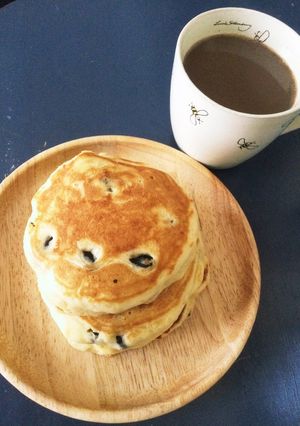 オリーブが香る☆黒豆チーズホットケーキ-レシピのメイン写真