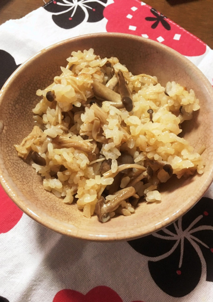 きのこたっぷり炊き込みご飯☆-レシピのメイン写真