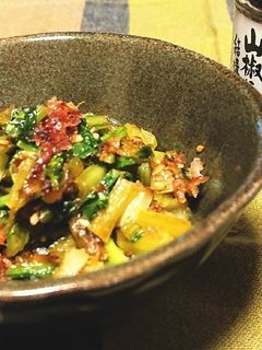 蕪の葉っぱのピリリ炒め-レシピのメイン写真