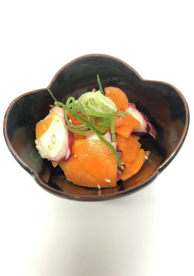 簡単！タコとにんじんの和え物(ごま塩味)-レシピのメイン写真