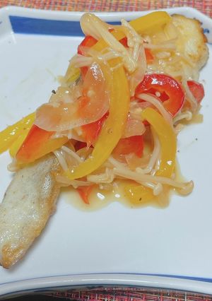 鱈のムニエル　パプリカ乗せ-レシピのメイン写真