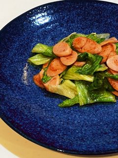 レタス☆魚肉ソーセージ炒め-レシピのメイン写真