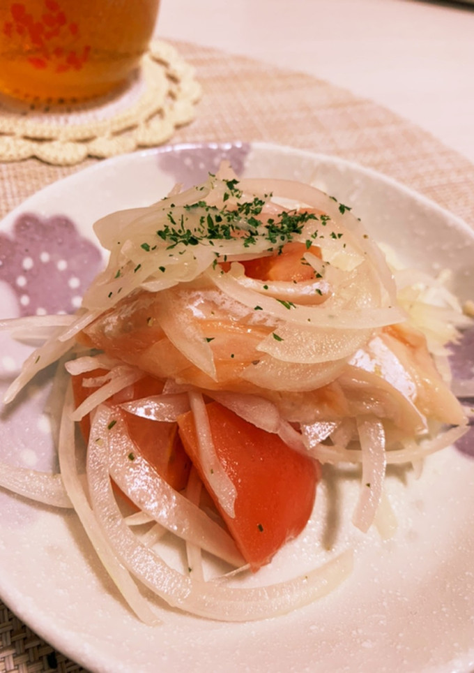 たまねぎとトマトとサーモンのマリネ風-レシピのメイン写真