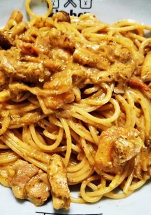 簡単美味☆バジルとチキンとトマトのパスタ-レシピのメイン写真