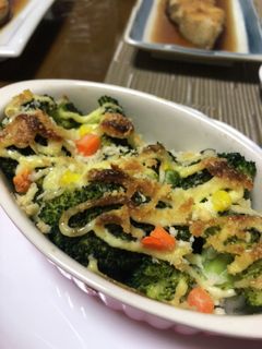ブロッコリーのマヨチーズ焼き-レシピのメイン写真