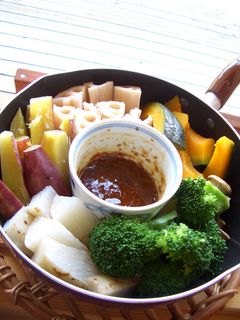 たっぷり蒸し野菜♪ホットみそドレ添え-レシピのメイン写真