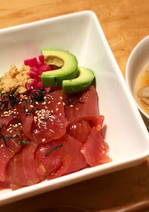 マグロの漬け ばくだん丼風-レシピのメイン写真