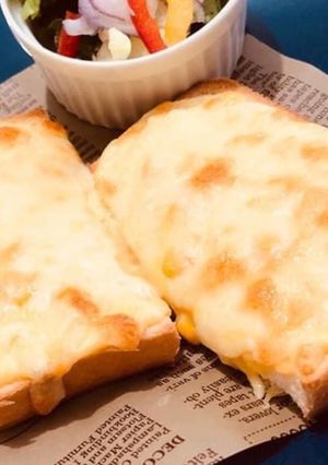 我が家の定番☆コーンマヨネーズパン♪-レシピのメイン写真