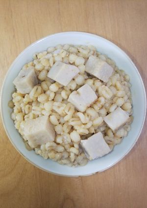 100%押し麦の麦味噌里芋麦飯-レシピのメイン写真