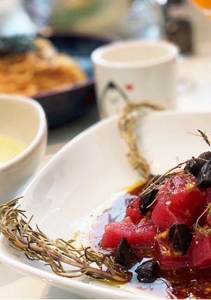 絶品！マグロのカルパッチョ黒にんにく乗せ-レシピのメイン写真