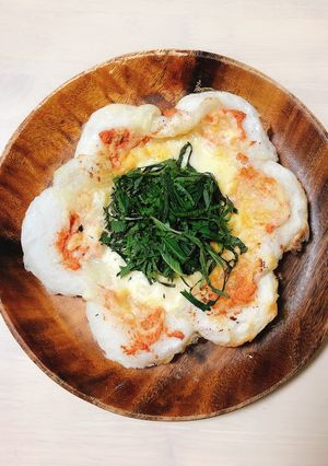 シソたっぷり☆お花のめんたいもちピザ-レシピのメイン写真