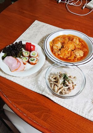 夕食にごぼうサラダ、鶏団子の中華風-レシピのメイン写真