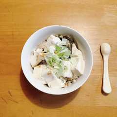 豆腐とわかめのオートミールがゆ-レシピのメイン写真