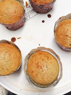 余った黒豆とHMで簡単カップケーキ-レシピのメイン写真