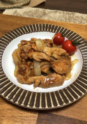 【簡単・材料2つ】鶏もも肉の生姜焼き-レシピのメイン写真