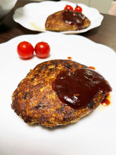 簡単ハンバーグ!オリジナルソース付き-レシピのメイン写真