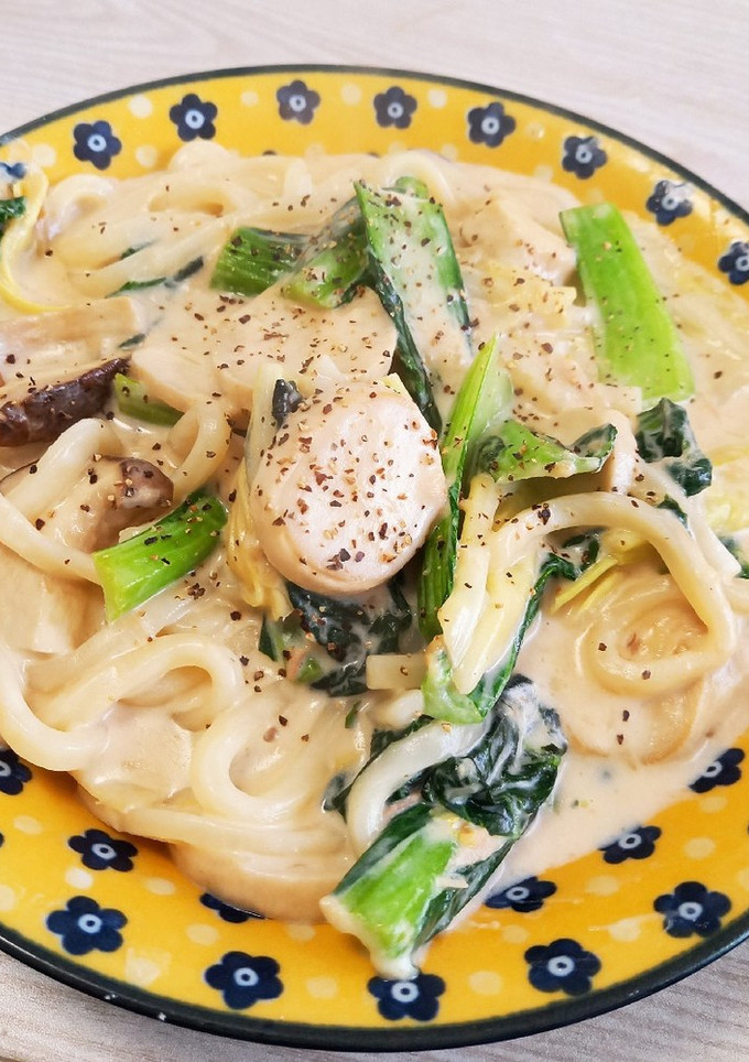 簡単10分以内でできるクリームのおうどん-レシピのメイン写真