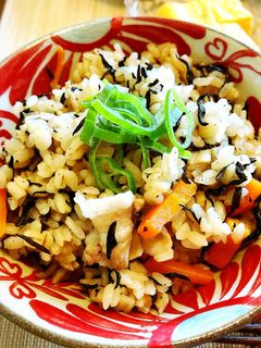 沖縄の炊き込みご飯*じゅーしー-レシピのメイン写真