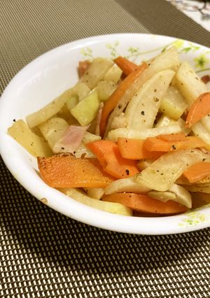 大根・人参とベーコンの炒め煮-レシピのメイン写真