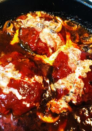 じゅわ〜うま〜な煮込みハンバーグ-レシピのメイン写真