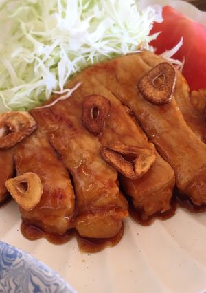 塩麹と豚丼のタレであっという間☆トンテキ-レシピのメイン写真