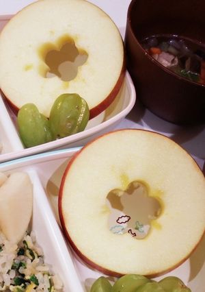 りんごの飾り切り？-レシピのメイン写真